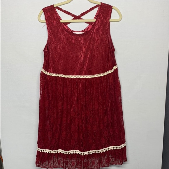 Paisley Vine Lace Dress - Picture 1 of 9